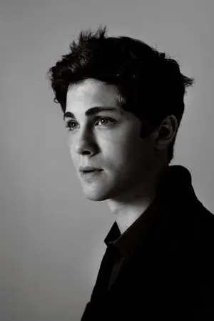 ปกนิยาย INTO THE DARKNESS