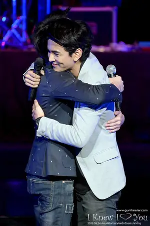 ปกนิยาย รักสุดท้าย..ที่ชายหมอ(GunRit)