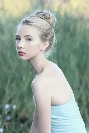 ปกนิยาย Hera วิบากรักเทพตกสวรรค์