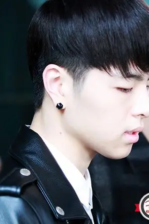 ปกนิยาย Junhoe and You “ยัยแฟนคลับตัวร้ายกับนายแบดกายหน้ามึน”