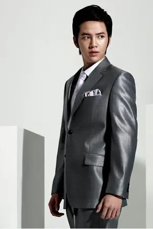 ปกนิยาย โซ่ศิลา