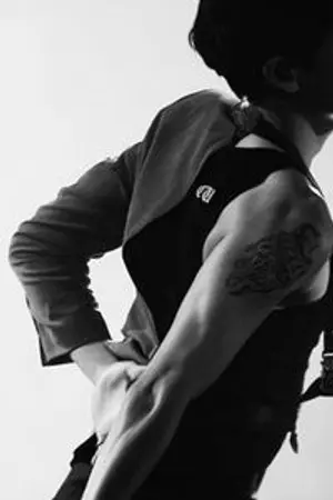 ปกนิยาย THE KING | CHANBAEK