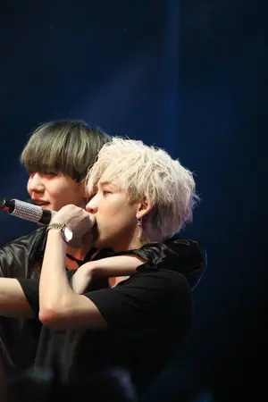 ปกนิยาย This Star