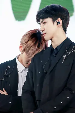 ปกนิยาย [SF EXO] Story With Love HunBaek