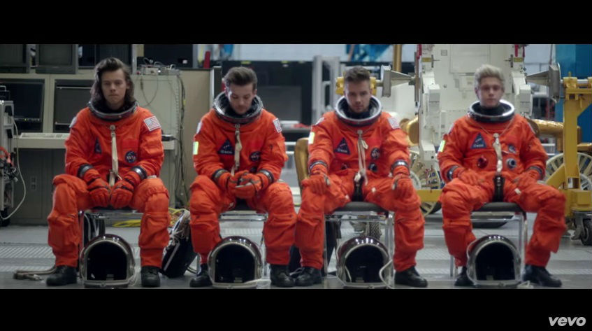 พิสูจน์แล้วว่า #One Direction หล่อทะลุโลก ( Drag Me Down ) | Dek-D.com