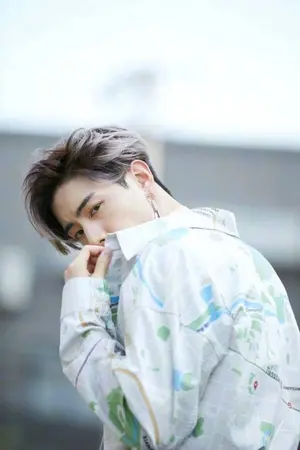 ปกนิยาย [FIC GOT7] WHO's THAT นั่นใคร!! [MarkBam x BNyoung]