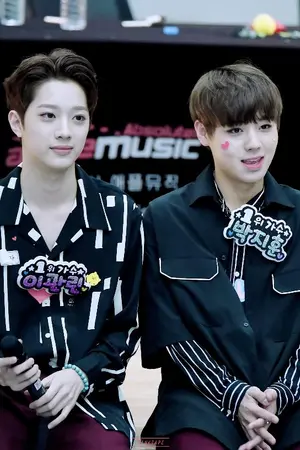 ปกนิยาย Tavern first luv linhoon & wanna one