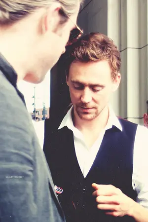 ปกนิยาย [Yaoi] Youre’ Beautiful [Hiddlesworth]