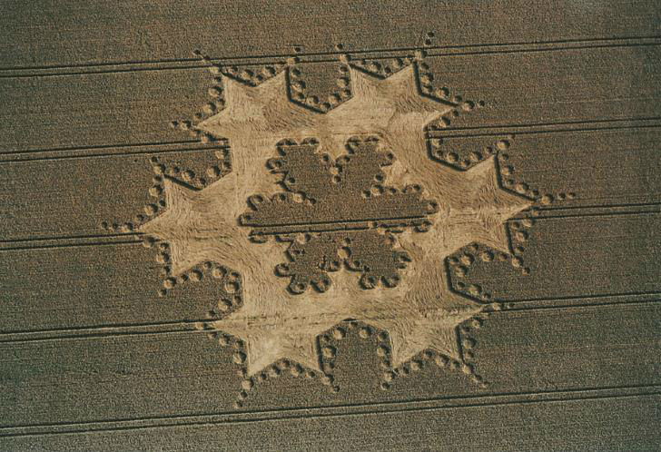 ลวดลายปริศนาอักขระลึกลับ Crop Circles [ครอปเซอร์เคิล] | Dek-D.com