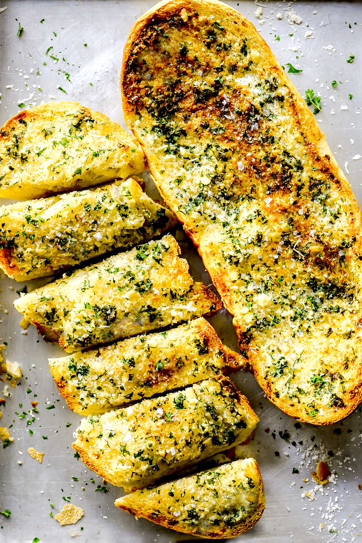 The BEST Garlic Bread | foodiecrush.com