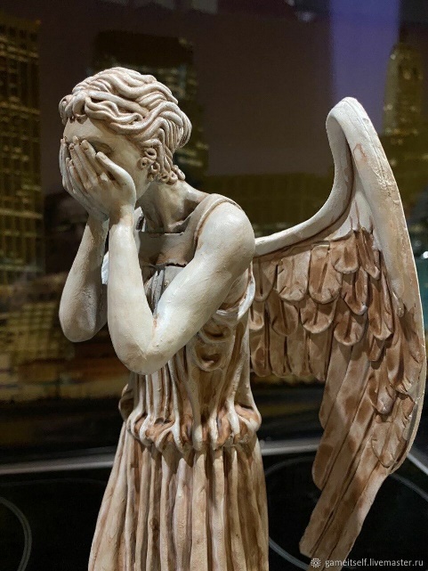 Weeping Angel from Doctor Who – купить на Ярмарке Мастеров – OLK5QCOM |  Miniature figurines, Moscow