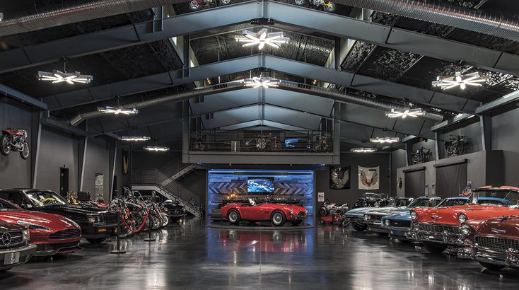 Inside an Arcadia Car Collector's Over-the-Top Dream Garage - Phoenix Home  & Garden