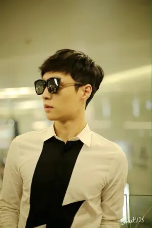 ปกนิยาย You are my treasure {KRIS X LAY}