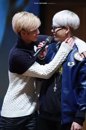 ปกนิยาย ห้องของ JARK