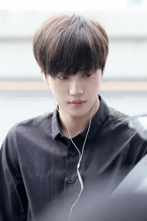 ปกนิยาย #HappyJonginDay {KaiLu}