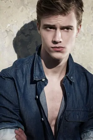 ปกนิยาย พรหมลิขิตติดรัก