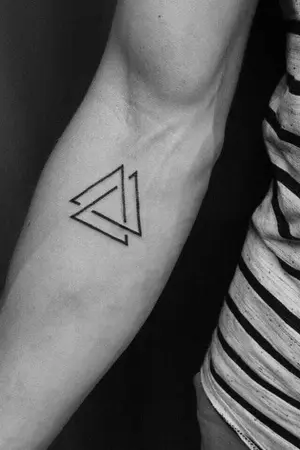 ปกนิยาย เรื่องเล่าผ่านตัวอักษร