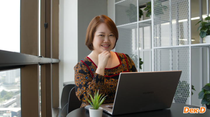 พี่หนิง นักเขียนเจ้าของนามปากกา “คุณหนูใหญ่สกุลจาง” 