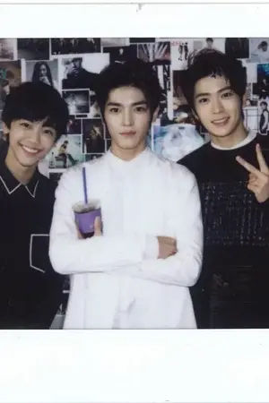 ปกนิยาย The Family chaos [NCT & SEVENTEEN x YOU]