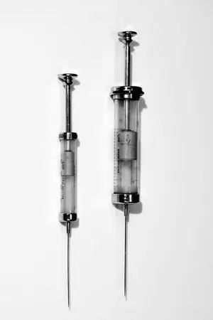 ปกนิยาย T O X I C ㅣjikook [ end ]