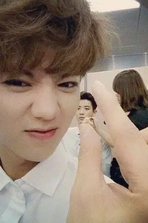 ปกนิยาย Fic[exo x you](Luhan x you)คุณชายลูกมาเฟียปะทะคุณหนูแฟชั่น