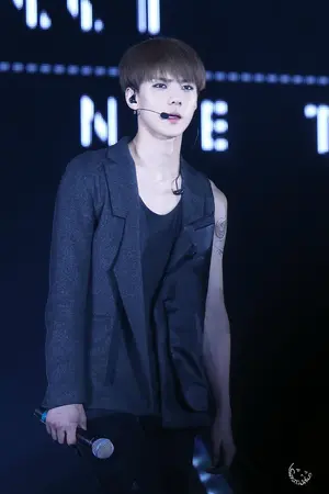 ปกนิยาย [EXO x YOU] Love design