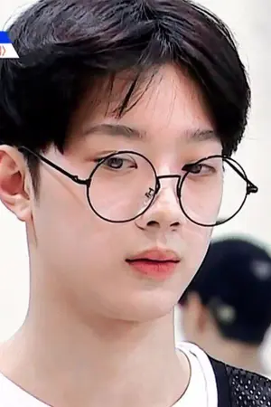 ปกนิยาย SF/OS ⋆ WHISTLE ⋆ หลินฮุน/linhoon (WANNA ONE)