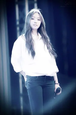 ปกนิยาย [Fic: Apink] A᷈υS͟ϯί†ᴵ¢ [2EUN]