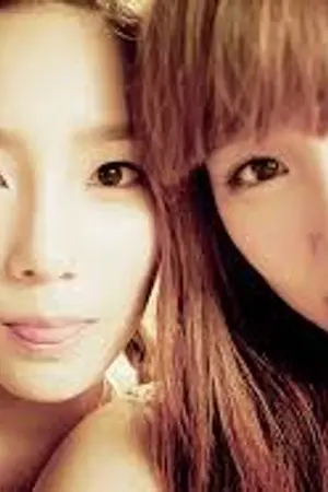 ปกนิยาย [Fic SNSD] Taeny - พระจันทร์ครึ่งเสี้ยว (Rewrite)