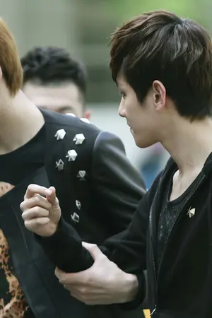 ปกนิยาย Tramp ให้ผมเป็นเด็กดี.. ไม่ไหวหรอกครับ / Chanbaek