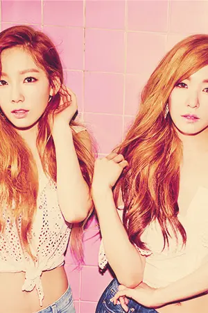 ปกนิยาย [Shot Fic] SNSD : Whisper, Moonlight, Starlight. | TAENY