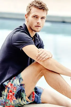 ปกนิยาย ธารารักร้าย