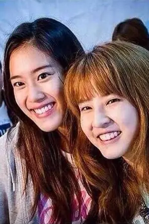 ปกนิยาย [fanfic] เจ้าหญิงวุ่นวายกับองค์รักษ์เย็นชา (เบลล์ฝน)