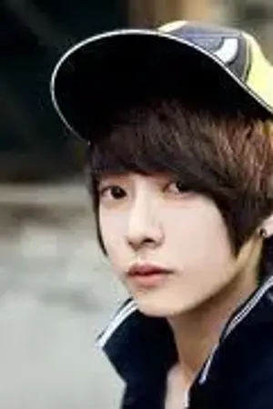 ปกนิยาย นายตัวแสบป่วนหัวใจรุ่นพี่สุดฮอต