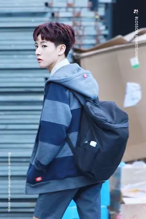 ปกนิยาย เเลกเปลี่ยน #NOREN