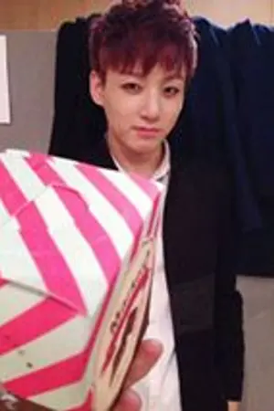 ปกนิยาย Secret love. รัก(ไม่)ลับ (Jungkook x you feat.BTS)