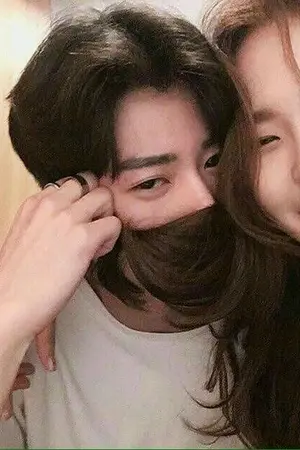 ปกนิยาย ็HUNHAN พี่ออร่าของน้องตฤณ