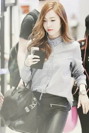 ปกนิยาย taengsic  รักนะคนนี้