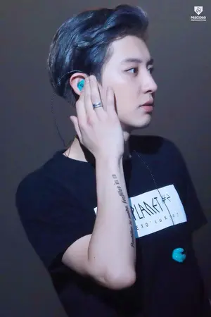 ปกนิยาย P.C.Y.SIXTY1 ❻❶ ♢ chanbaek ft. lumin