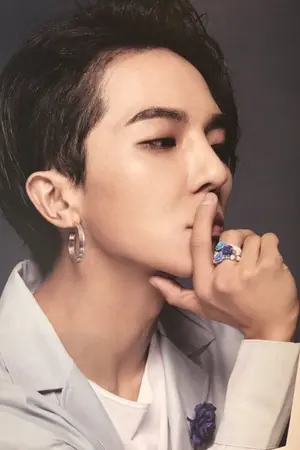 ปกนิยาย LOVE BENEFITS ธุรกิจรัก