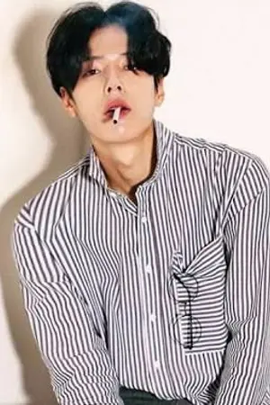 ปกนิยาย Stop at her เหยี่ยวหวงเหยื่อ