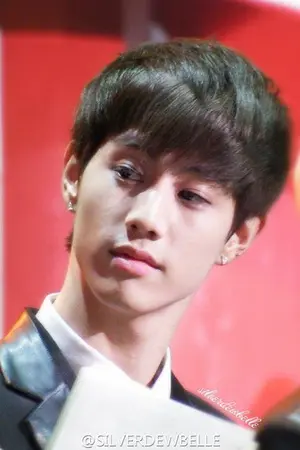 ปกนิยาย Markbam  Instagramสื่อรัก