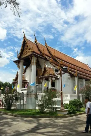 ปกนิยาย วัดหน้าพระเมรุ(ฉบับย่อ)