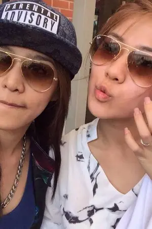 ปกนิยาย Fic รักนี้...เลือกใคร[เอมน้ำ?,น้ำแท?, แทนี่?,เอมฟานี่?]