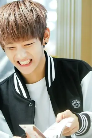 ปกนิยาย [Fic BTS] Who you? kookv / jinv