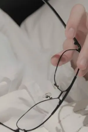 ปกนิยาย แว่น is mine | LUMIN