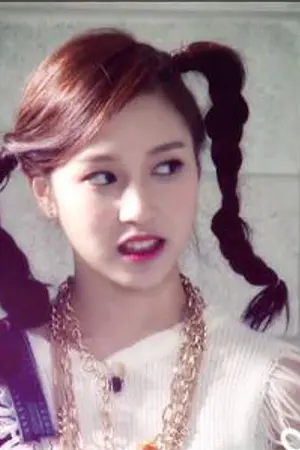 ปกนิยาย [TWICE] : Surrender [Mina X Chaeyoung] Yuri