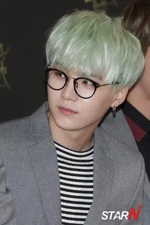 ปกนิยาย รักนะ....ยัยเด็กผีของฉัน (SUGA x YOU) feat.BTS