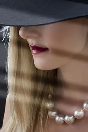 ปกนิยาย กลลวงรัก.