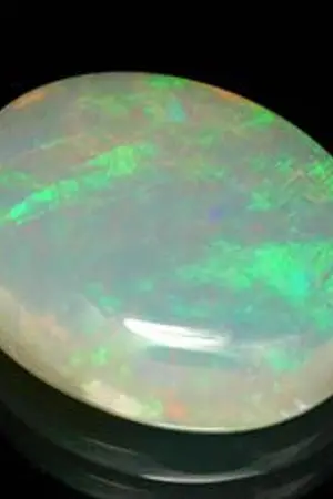 ปกนิยาย อัญมณีต้องคำสาป